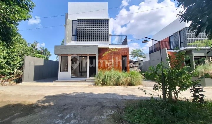 Ready-to-Occupy House in Cluster Near Campus on Jalan Bantul KM 7