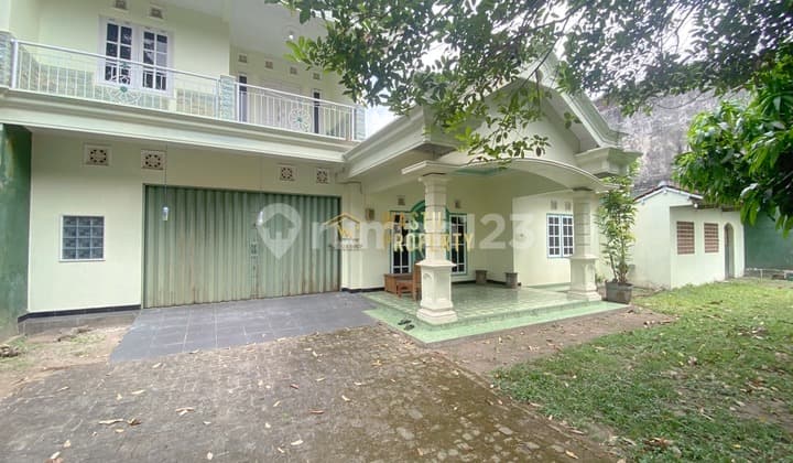 SPACIOUS WELL-MAINTAINED NICE HOUSE NEGOTIABLE NEAR BERBAH-PIYUNGAN ROAD