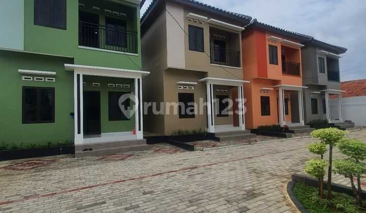 RUMAH 2 LANTAI MURAH SIAP HUNI DI PONDOK GEDE BEKASI DEKAT HALIM