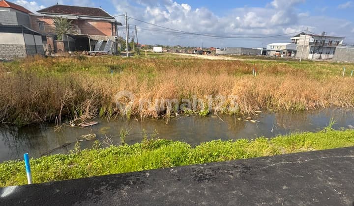 LAHAN SISA 1 KAVLING LUAS 160M2 HADAP UTARA DI BESAKIH PEMOGAN