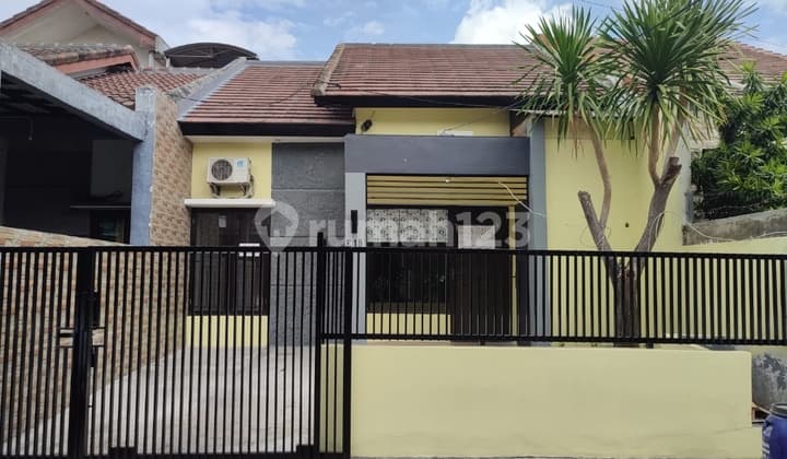 Well-Maintained House Ready to Occupy In Pakal Residence