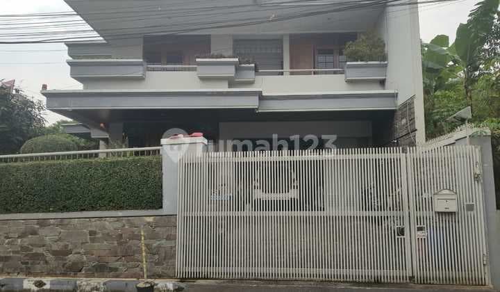 Babakan Jeruk Pasteur jual cepat ada taman ! akses dkt Pasteur, Maranatha