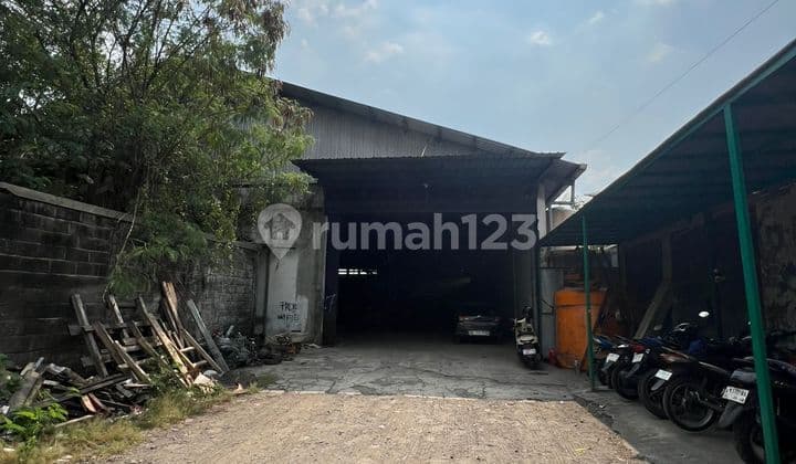 Warehouse for sale in Putat Lor Bobo, Menganti, Gresik.