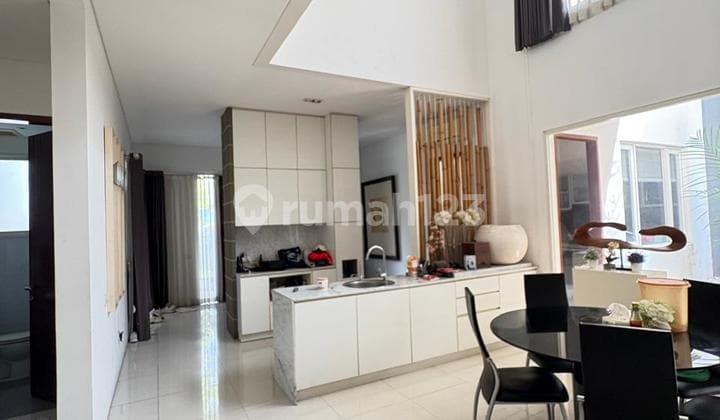 Dijual Rumah Minimalis Modern Graha Family