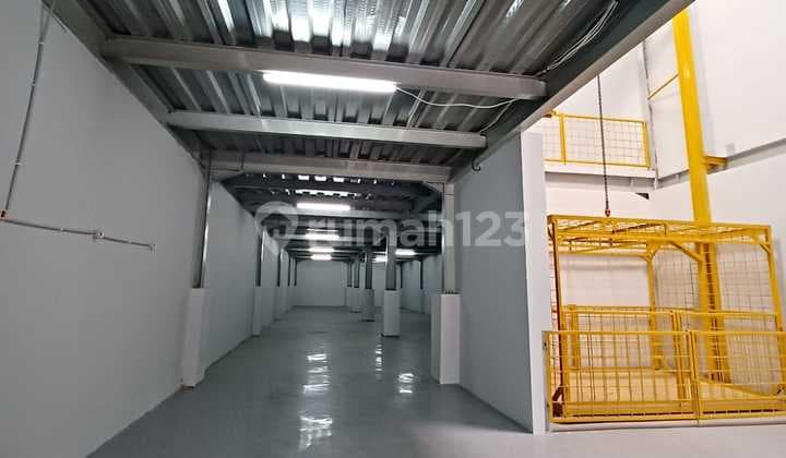 Gudang Citra Garden Jakarta Barat Luas 738 M2 2 Lantai Masuk Kontainer