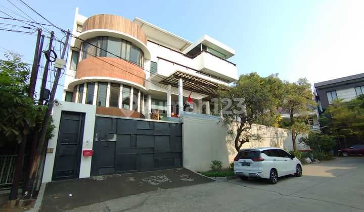 Rumah Pluit Hoek Luas 1328 M2 Interior Kantor Jual Atau Disewa