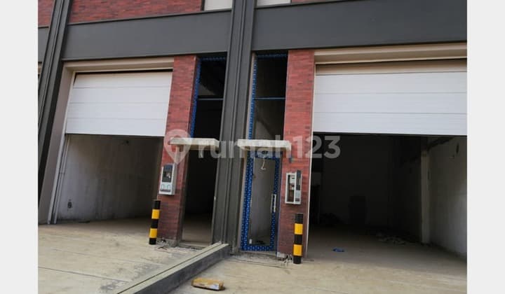 Gudang Sedayu Bizpark PIK2 6 x 20 siap Pakai