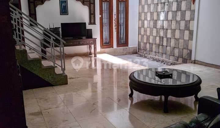For Rent / For Sale Villa Concept House Very Well Maintained