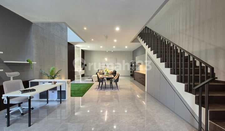 Rumah Baru di Mekar Wangi