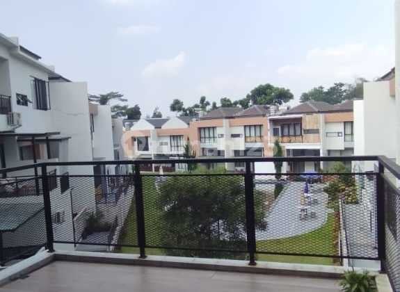 Dijual Rumah Exclusive Elit Circle Residence Pondok Hijau