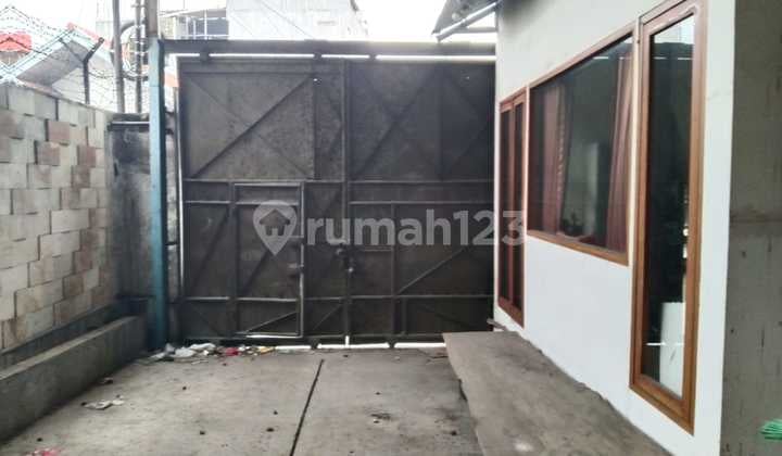 Disewakan Rumah Di Sayap Gardujati