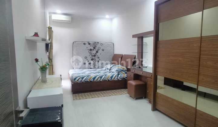 Dijual Rumah Full Furnished di Kota Baru Parahyangan