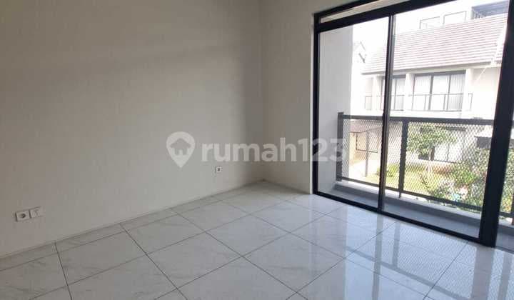 Modern minimalist unfurnished house in the new city of Parahyangan.