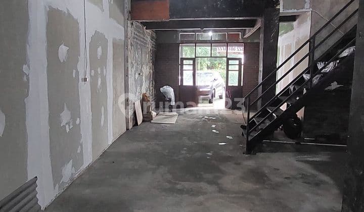 Disewakan Ruko/Ruang Usaha Mainroad Setiabudi