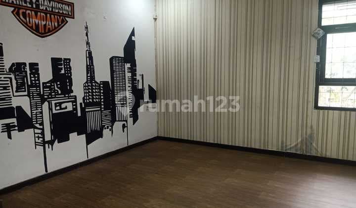 Disewakan Rumah Untuk Kantor, Terusan Sutami