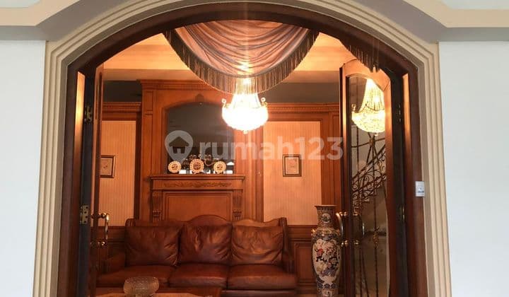 Rumah Mewah Nyaman Di Sayap Cipaganti Bandung