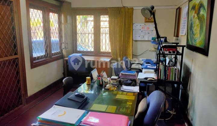 rumah modern minimalis lokasi di kejaksaaan