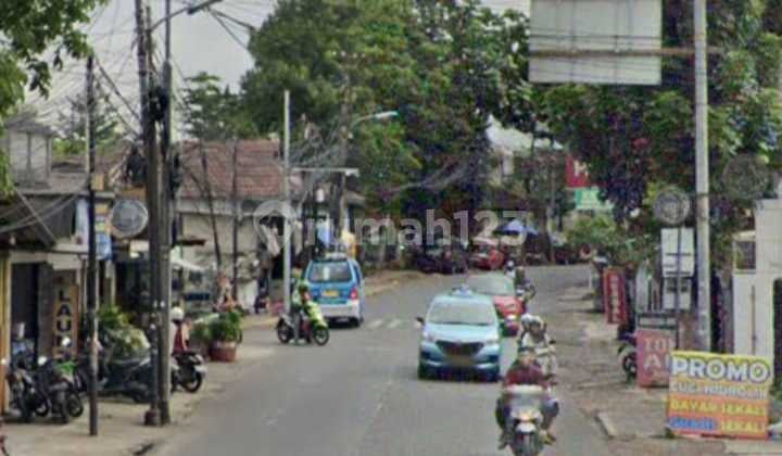 Strategic Land on the Main Roadside of Halim, East Jakarta