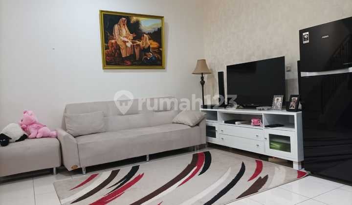 Dijual Rumah Rapi Siap Huni di Cluster Crystal, area dekat dengan Sekolah, Mall sms dan Pasar.