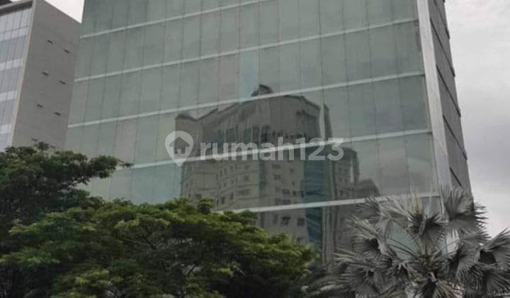 Quick Sale: Nice Office Building, Spacious, Ready to Occupy