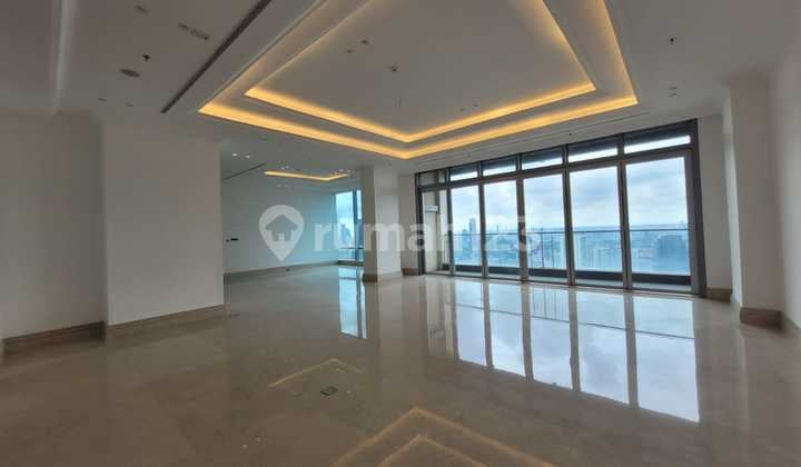 For Sale 4+1 Bedroom Unfurnished Unit at Raffles Residences Jakarta