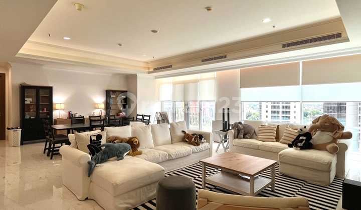 Disewakan Unit 3+1 Bedroom di Apartemen Botanica