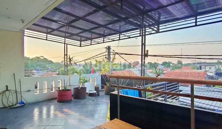 Rumah CIATER SERPONG pinggir jalan cocok untuk kos2an atau usaha