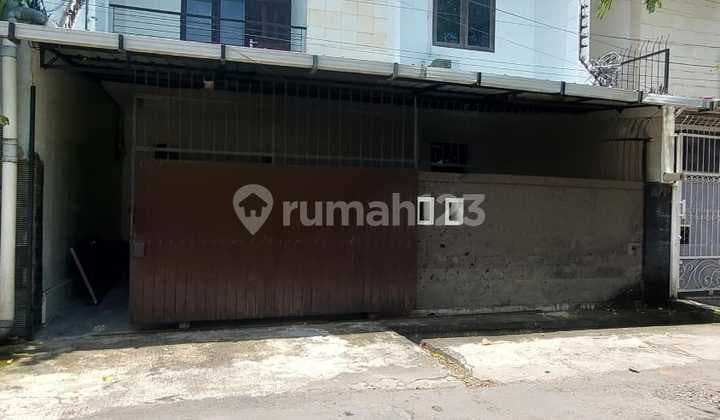 Rumah Tinggal 2Lt Modern dan Siap Huni Berlokasi Strategis di Pusat Kota Renon Denpasar Bali