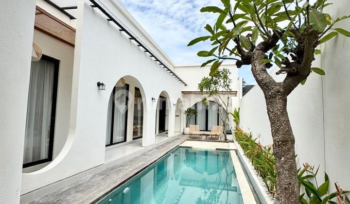 Mediterranean Style Villa 3Br For Family Located At Kedampang Kerobokan Bali