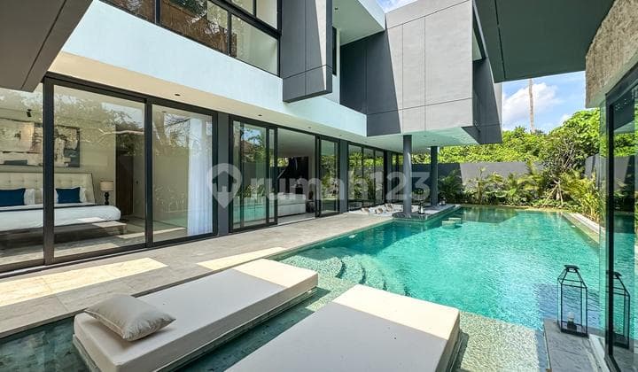 NEW MODERN LUXURY 5BR VILLA NEAR FROM THE BEACH PERERENAN BALI