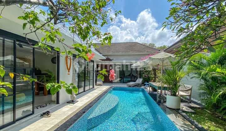 LEASEHOLD 25YEARS BEAUTIFUL VILLA IN KEROBOKAN UMALAS BALI