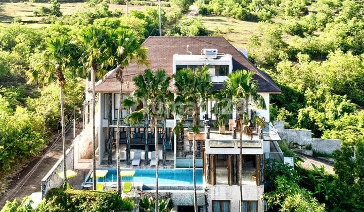 Contemporary Villa With Spectacular Ocean View At Ungasan Bali