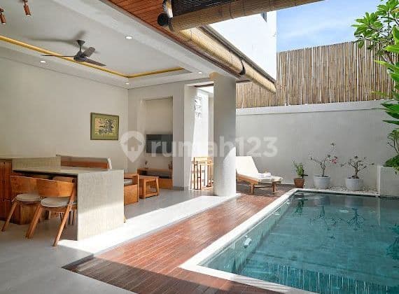MODERN BEACHSIDE VILLA WALKING DISTANCE TO PADANG GALAK BEACH SANUR BALI