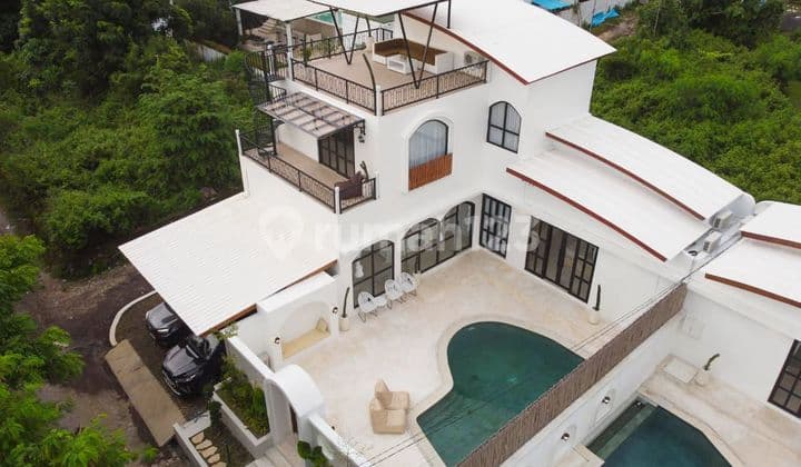 Villa 3Br With Modern Concept With Rooftop Located In Ungasan Near Uluwatu Bali