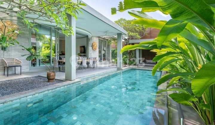 Leasehold 30 Years Tropical Modern Design 3Br Villa in Umalas Near Canggu and Seminyak Bali