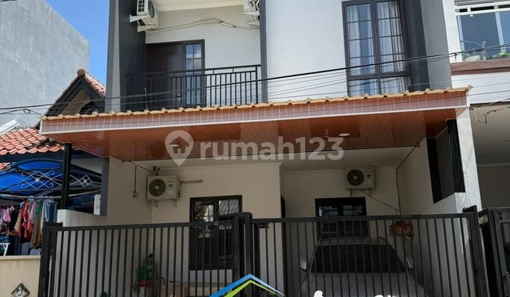 Jual Rumah Full Furnished di Regency Melati Mas Dekat BSD City
