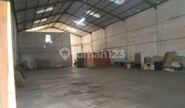 Warehouse for Sale in Marga Asih