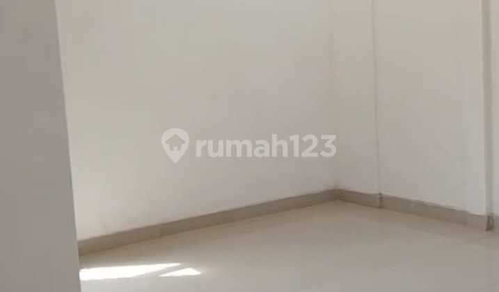 Rumah, 2 Lantai, SHM, di Kembar, Regol, 3 KT