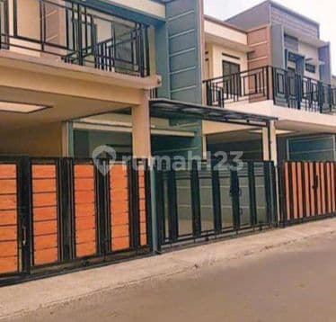 Rumah Di Suryalaya 2 Lantai Siap Huni Di Daerah Perumahan