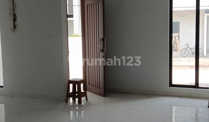 Rumah 2 Lantai Batununggal