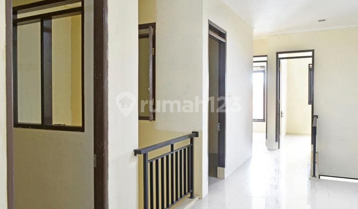 Nice 2-Story House On Moh Ramdan, Regol