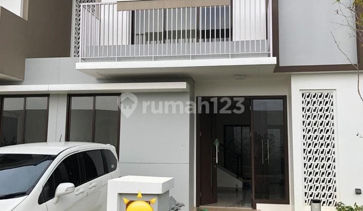 2 Lantai, di Summarecon Bandung, Cluster Cynthia