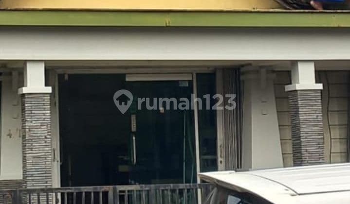Rumah 2 Lantai Sumber Sari Sayap Soekarno Hatta Bagus