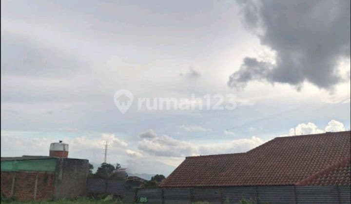 Tanah Kosong Dalam Cluster Di Cigadung 125.0 M² Hoek