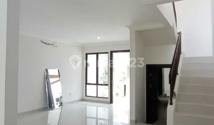 Jual/Sewa Rumah, 2 Lantai, SHM, di Podomoro Park Bandung,