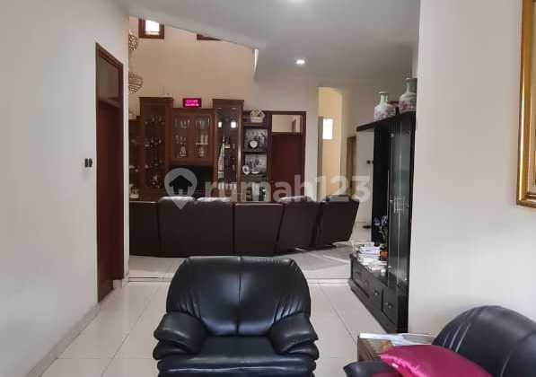 Full Furnished, Rumah, 2 Lantai, di Taman Kopo Indah,