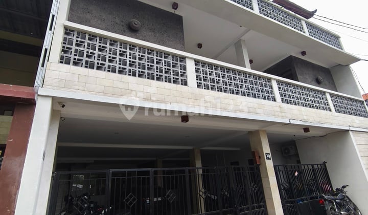 For Sale: Boarding House with 22 Rooms, Full Occupancy at Udayana University Campus, Jimbaran, Badung, Bali