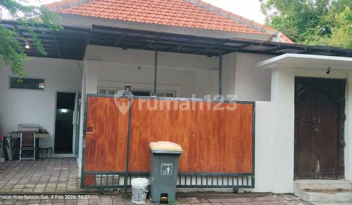 Disewakan Rumah 2 Kamar Tidur Dekat Pantai Green Bowl Ungasan Kuta Selatan Badung Bali