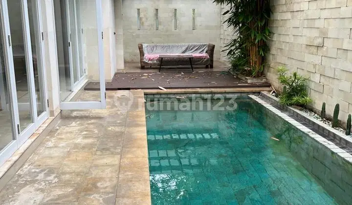 For Sale: Semi Villa House, 3 Bedrooms + Pool at Taman Griya Jimbaran, Badung, Bali