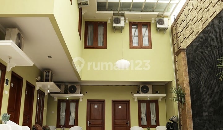 Hotel Jogja Pinggir Jalan Raya Dekat Mirota Strategis